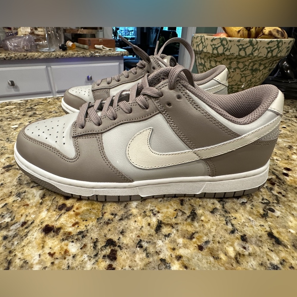 Nike Gray and Brown Athletic Shoes Low-Top Design